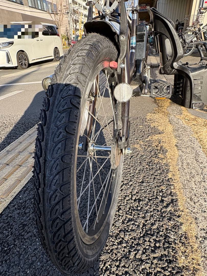 中古20㌅YAMAHA電動アシスト自転車　8.7Ah 大阪　059