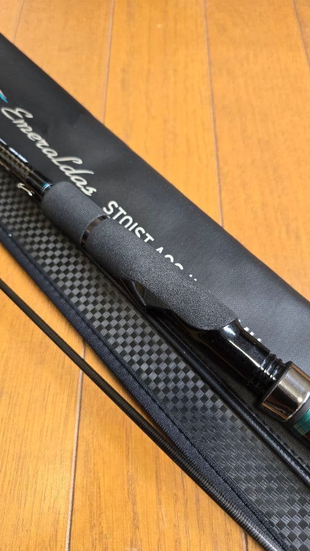 DAIWA エメラルダス STOIST AGS IL 79MMH