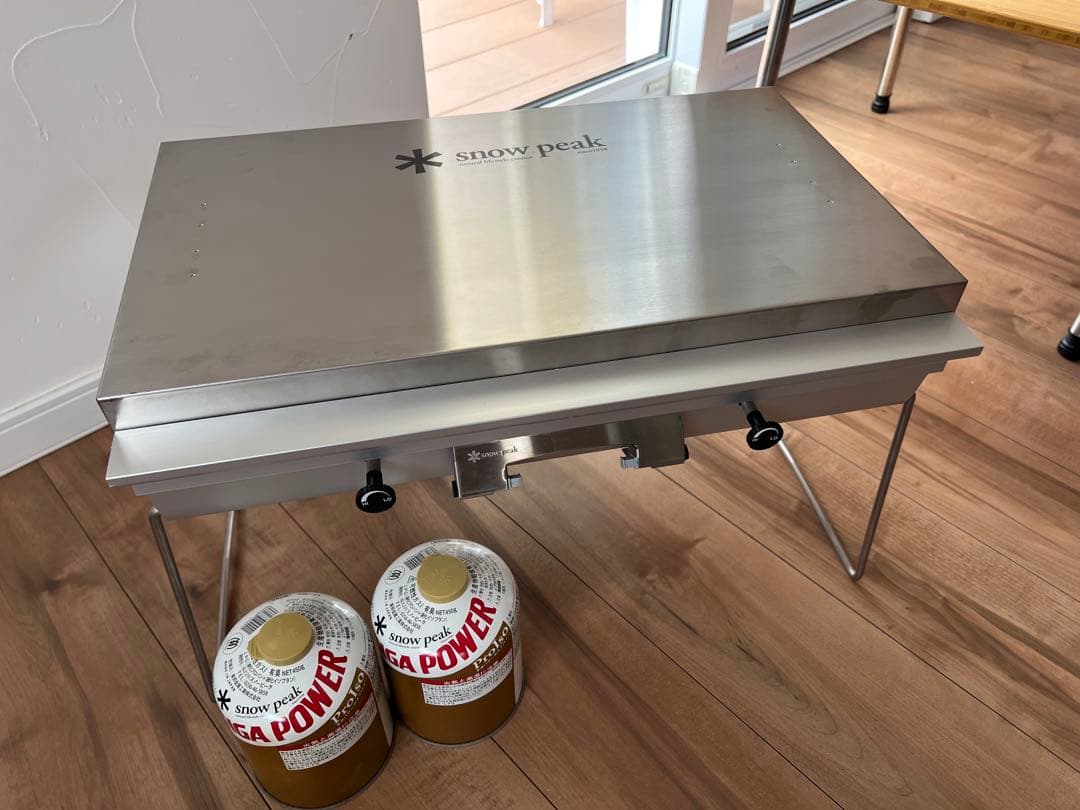  peak ギガパワーツーバーナーコンロ ステンレス製　テーブルセット