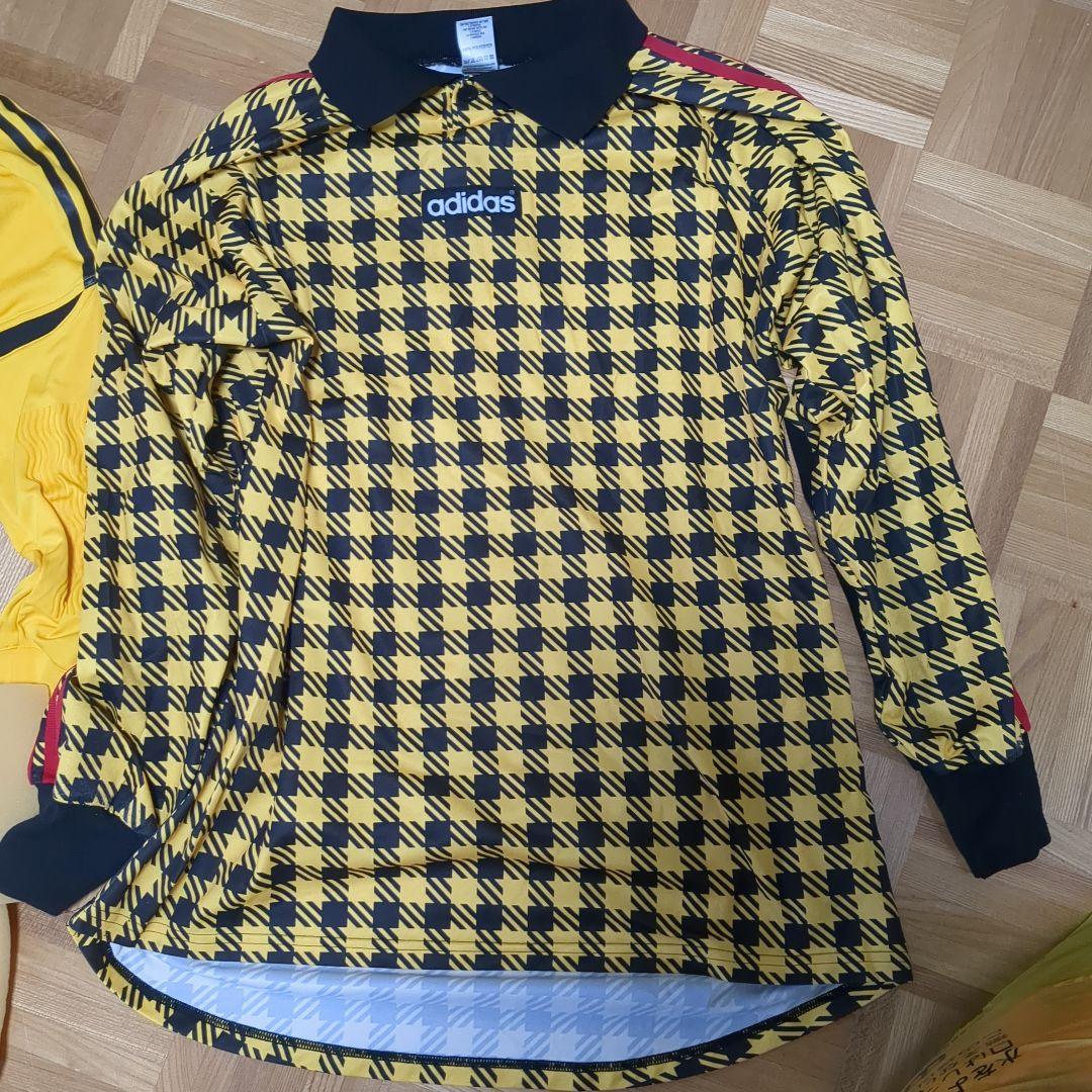 サッカー　ゴールキーパー　アディダス　ユニホーム