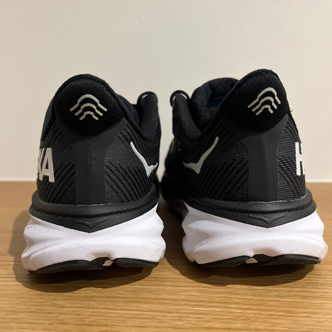 HOKA ONE ONE CLIFTON 9 ホカオネオネ