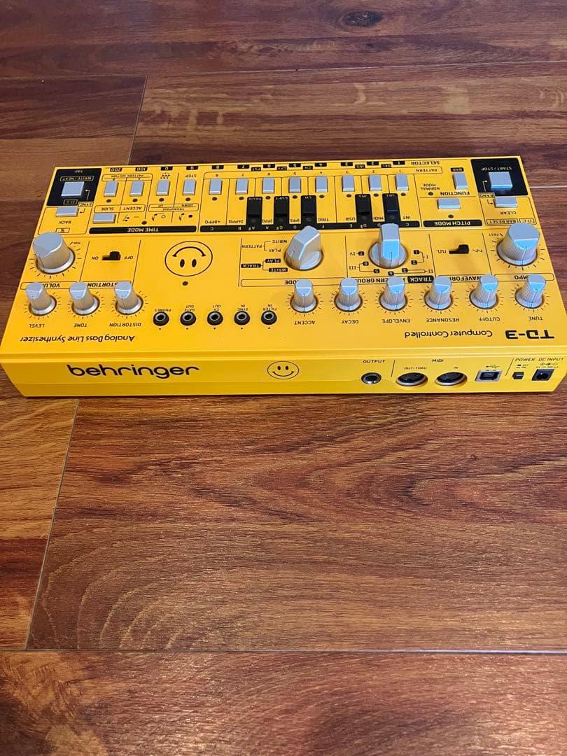 【中古】BEHRINGER TD-3-AM