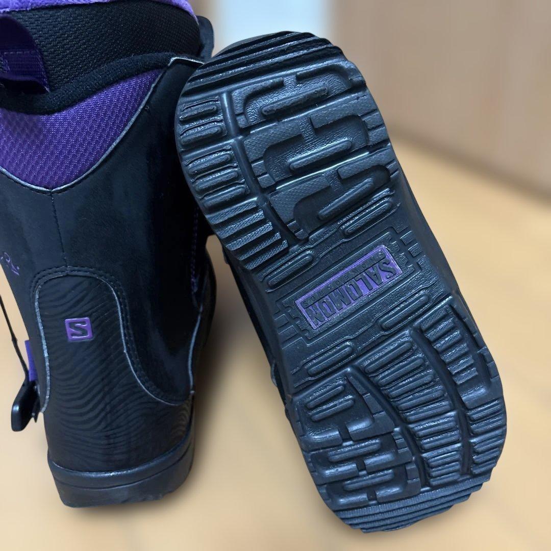 SALOMON レディーススノーボードブーツ