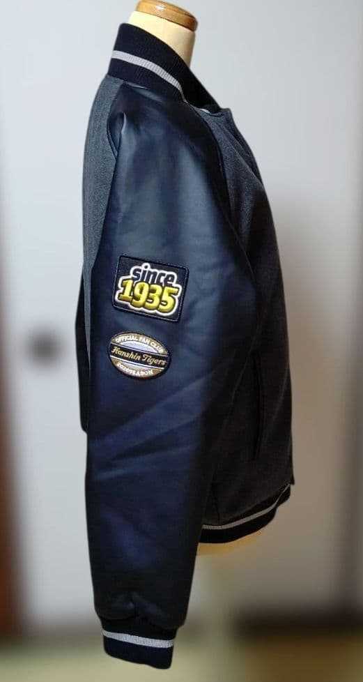 阪神タイガース公式ファンクラブダイアモンドプラス会員限定品 スタジアムジャンパー