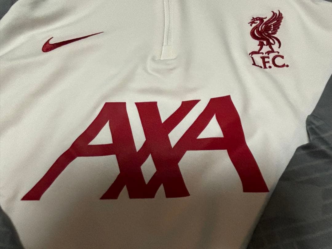 ベ*ン様 Nike リバプールFC 長袖ウェア XL