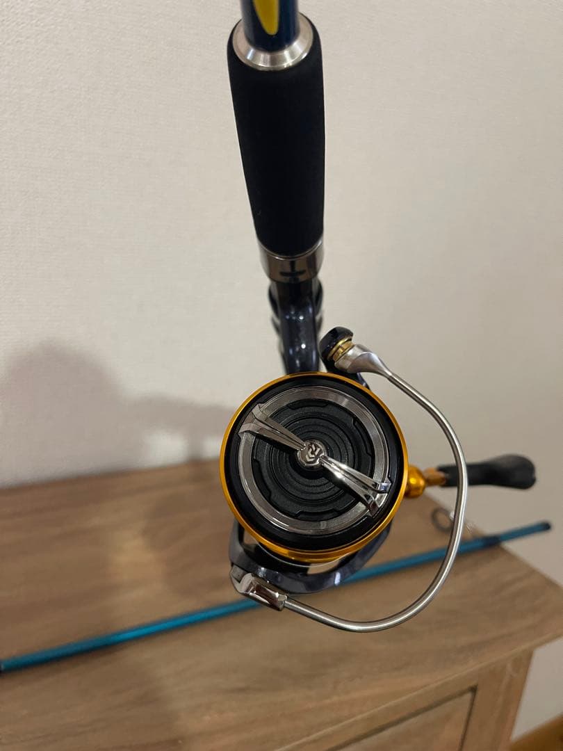 ロッド Daiwa REVROS LT 4000-CH + LUXXE Hawkeye