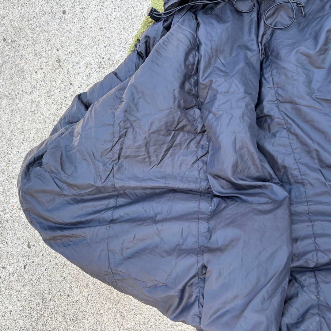 イスカ　シュラフ　ポカラ　寝袋　シュラフ　車中泊