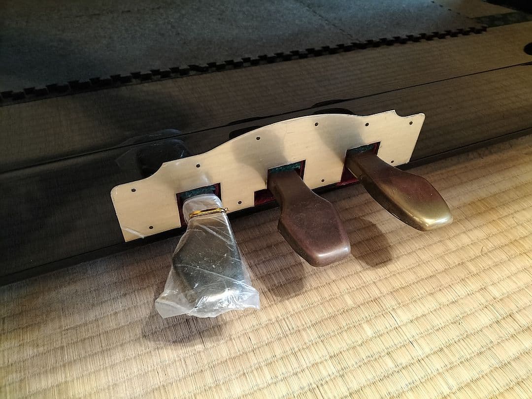 SAMICK　サミック　アップライト　ピアノ　JS-121FD　良品