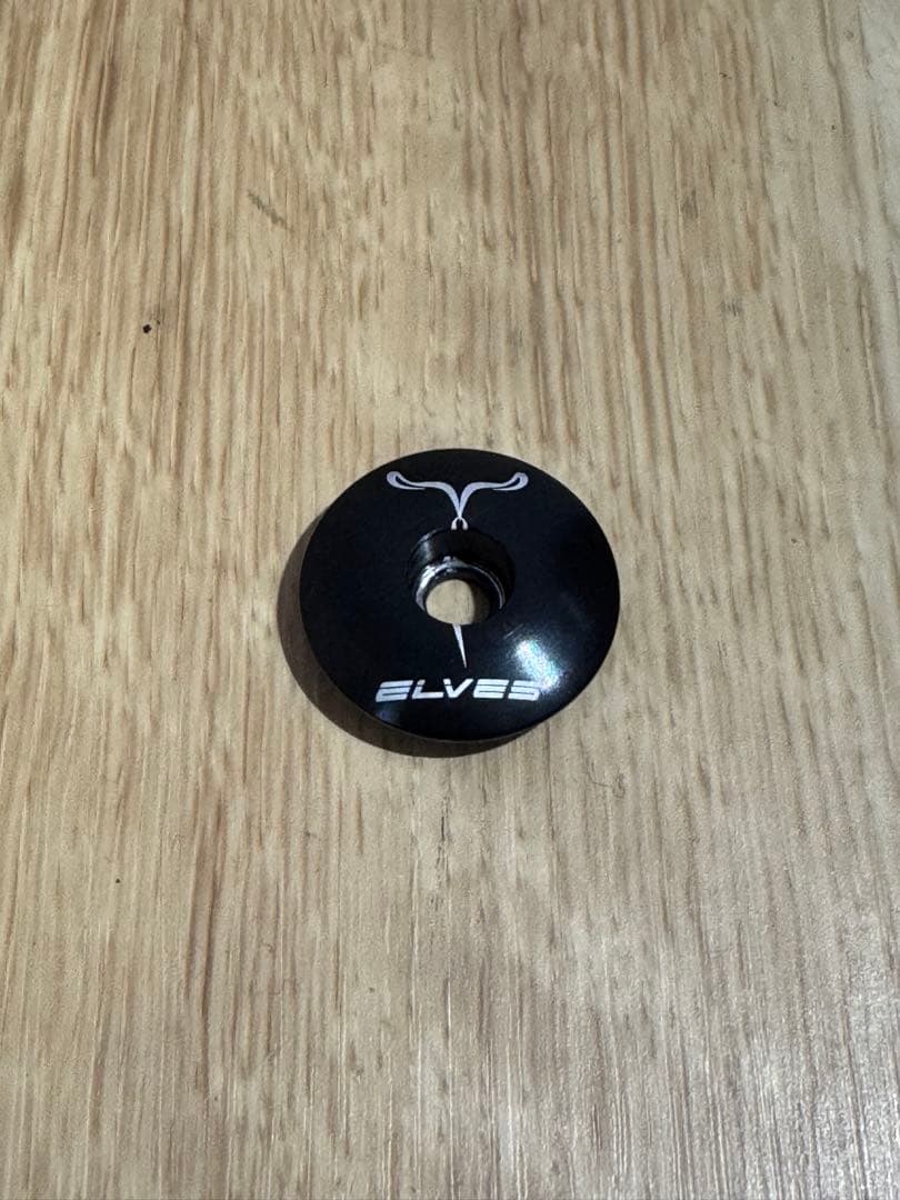 ELVES BIKE カーボンハンドル