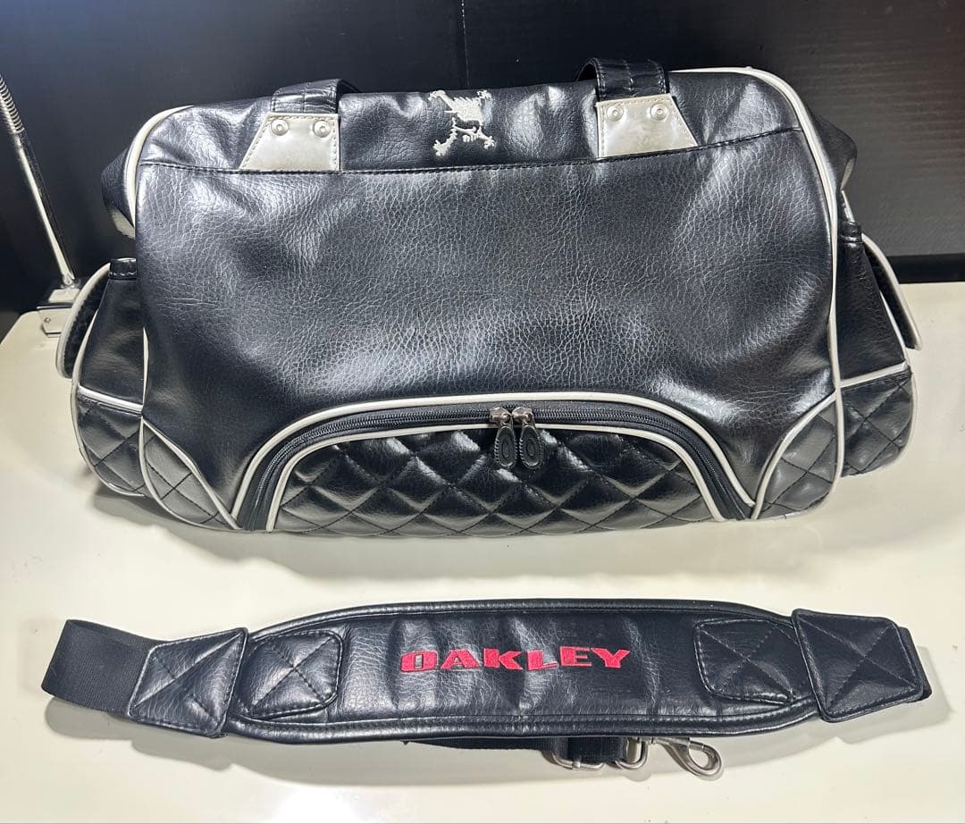 OAKLEY ボストンバッグ ゴルフシューズ収納　ブラック