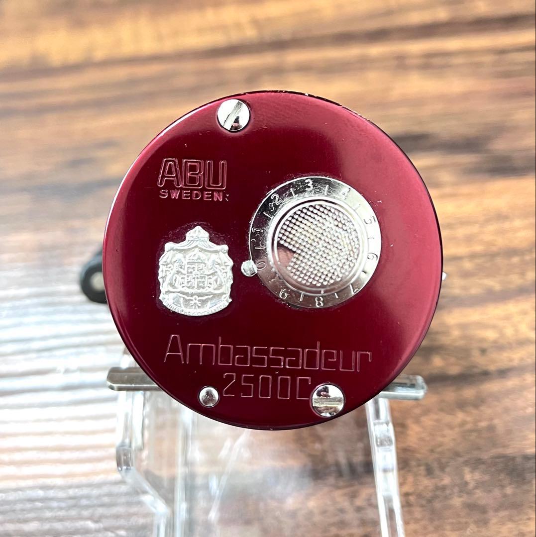 ABU アンバサダー 2500C バーガンディ　アブガルシア　2500c