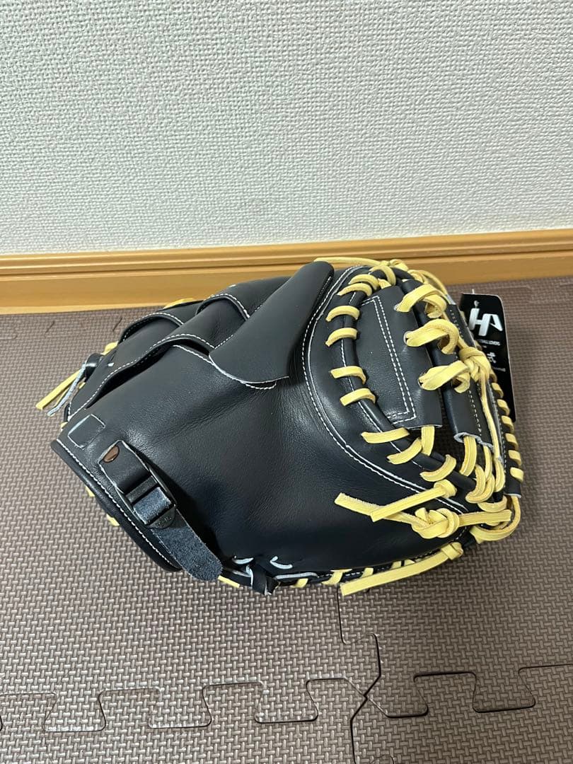 小指ラベル！新品未使用　ハタケヤマ　硬式キャッチャーミット　M8型