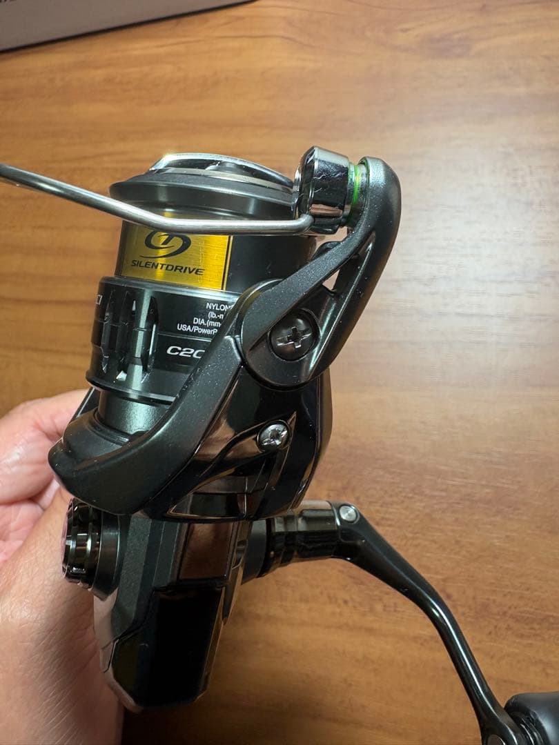 美品　シマノ　21ナスキーC2000SHG 値下げ不可