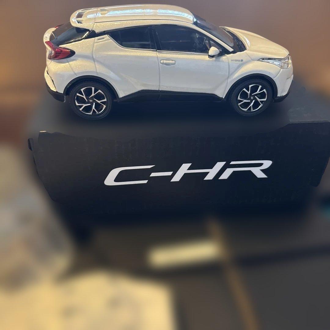 トヨタ C-HR 1/30 ミニカーセット 8台