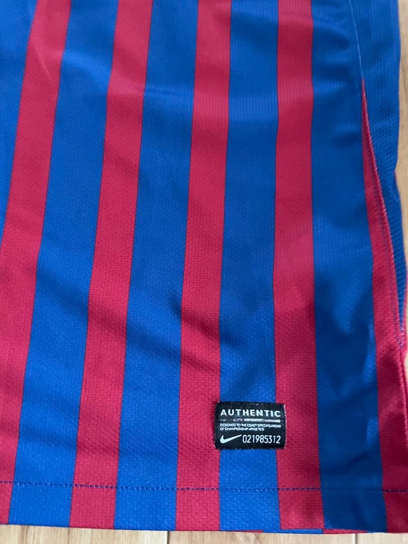 F.Cバルセロナ　イニエスタ8番ユニフォーム 2011-2012 NIKE 美品