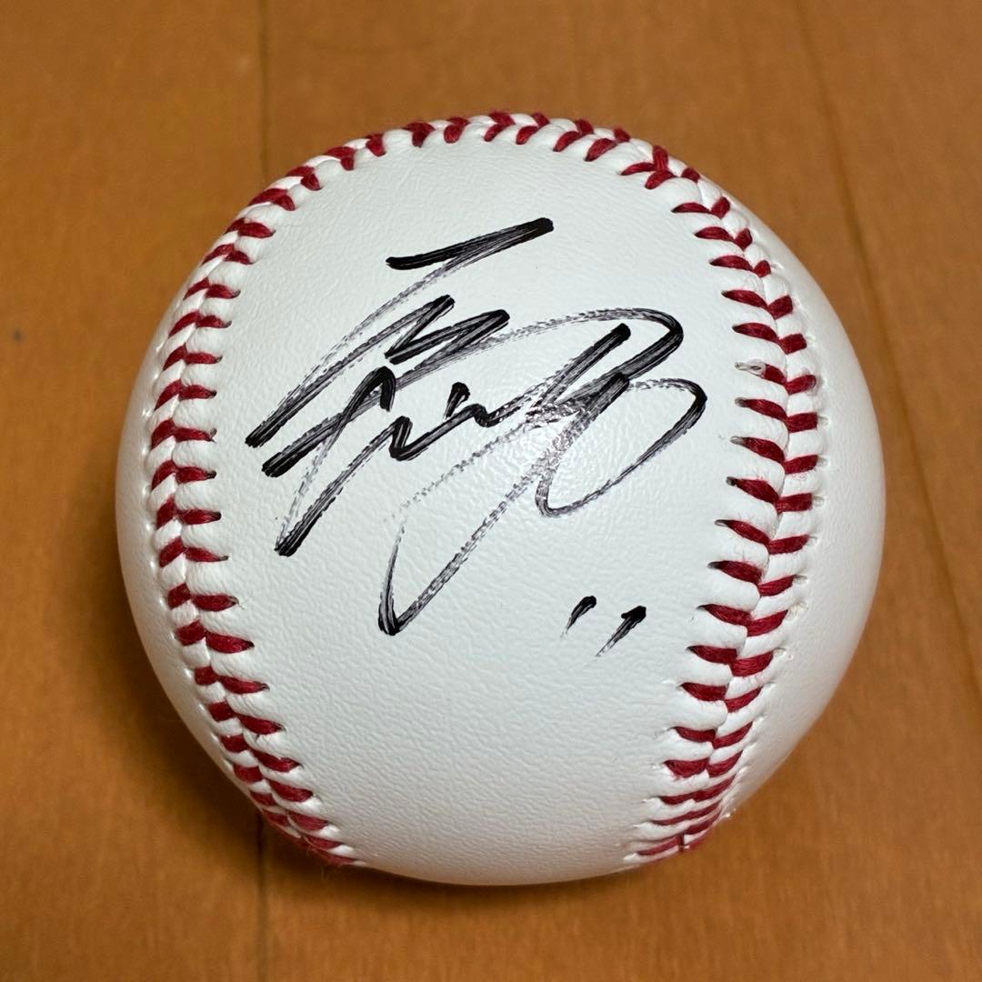 大谷翔平選手　直筆サインボール　北海道日本ハム時代ケース付