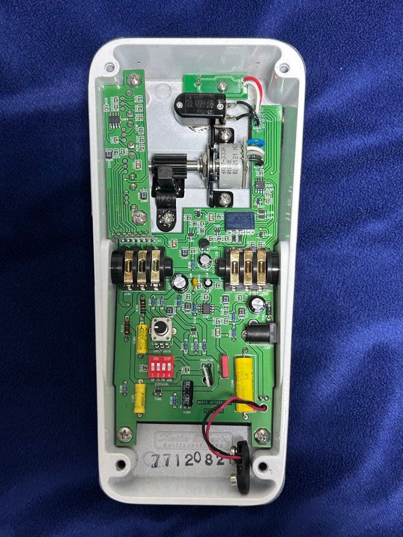 Xotic XW-1 Wah　ボード固定パーツ付き