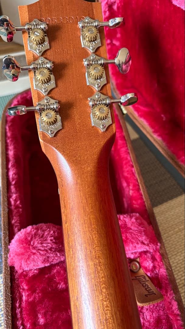 ギター Gibson J-35 faded