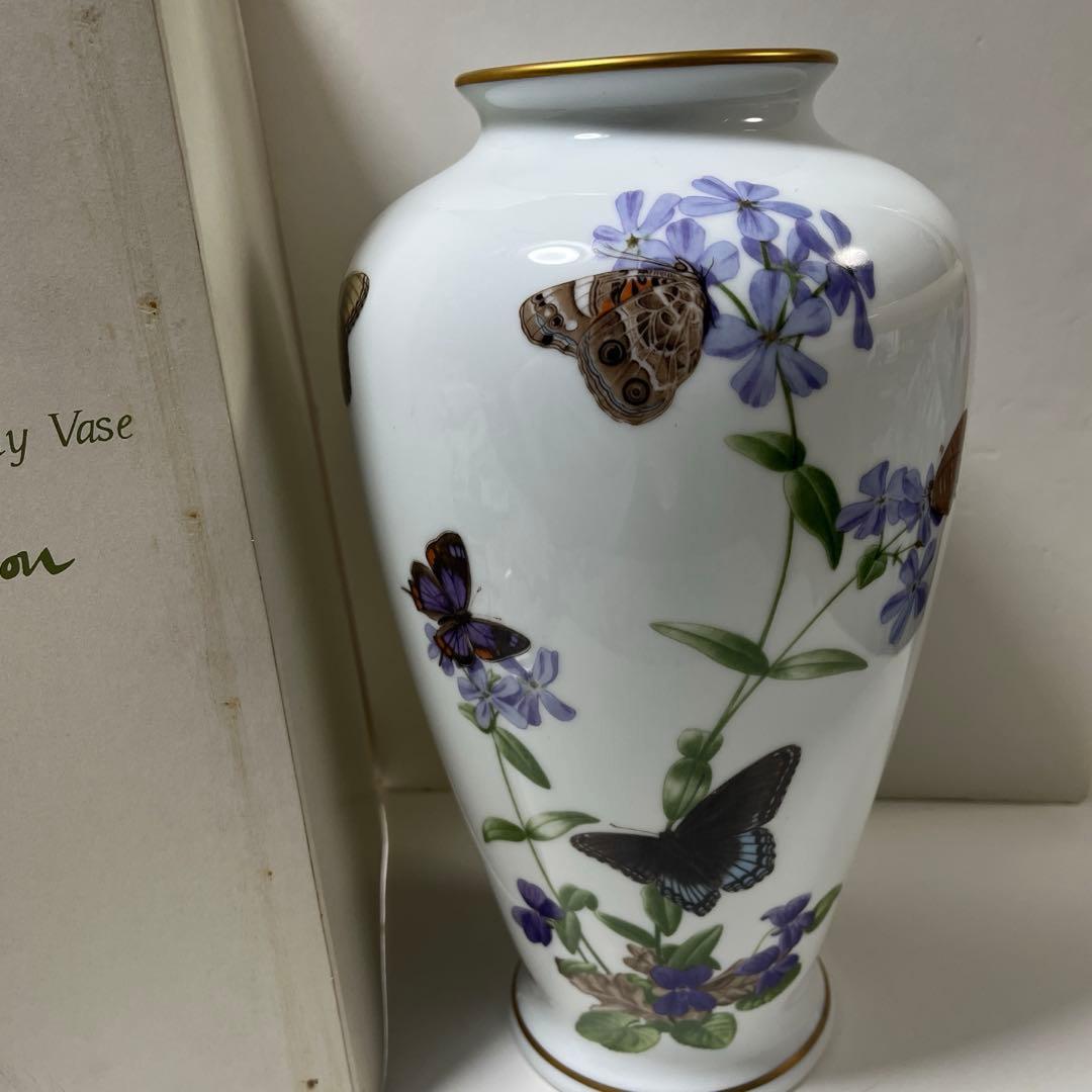 美品　フランクリンポーセリン　フラワーベース　花瓶　花　蝶