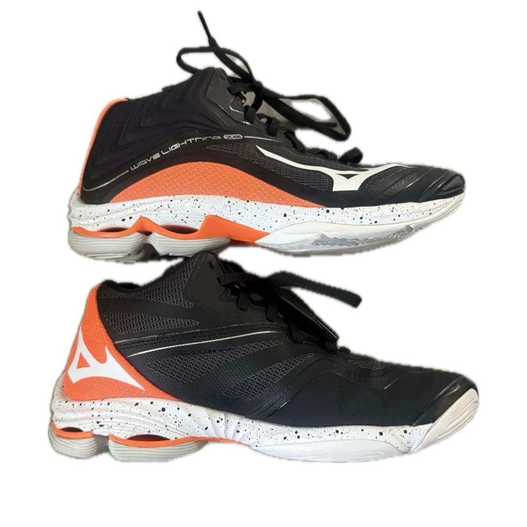 バレーボールシューズMIZUNO