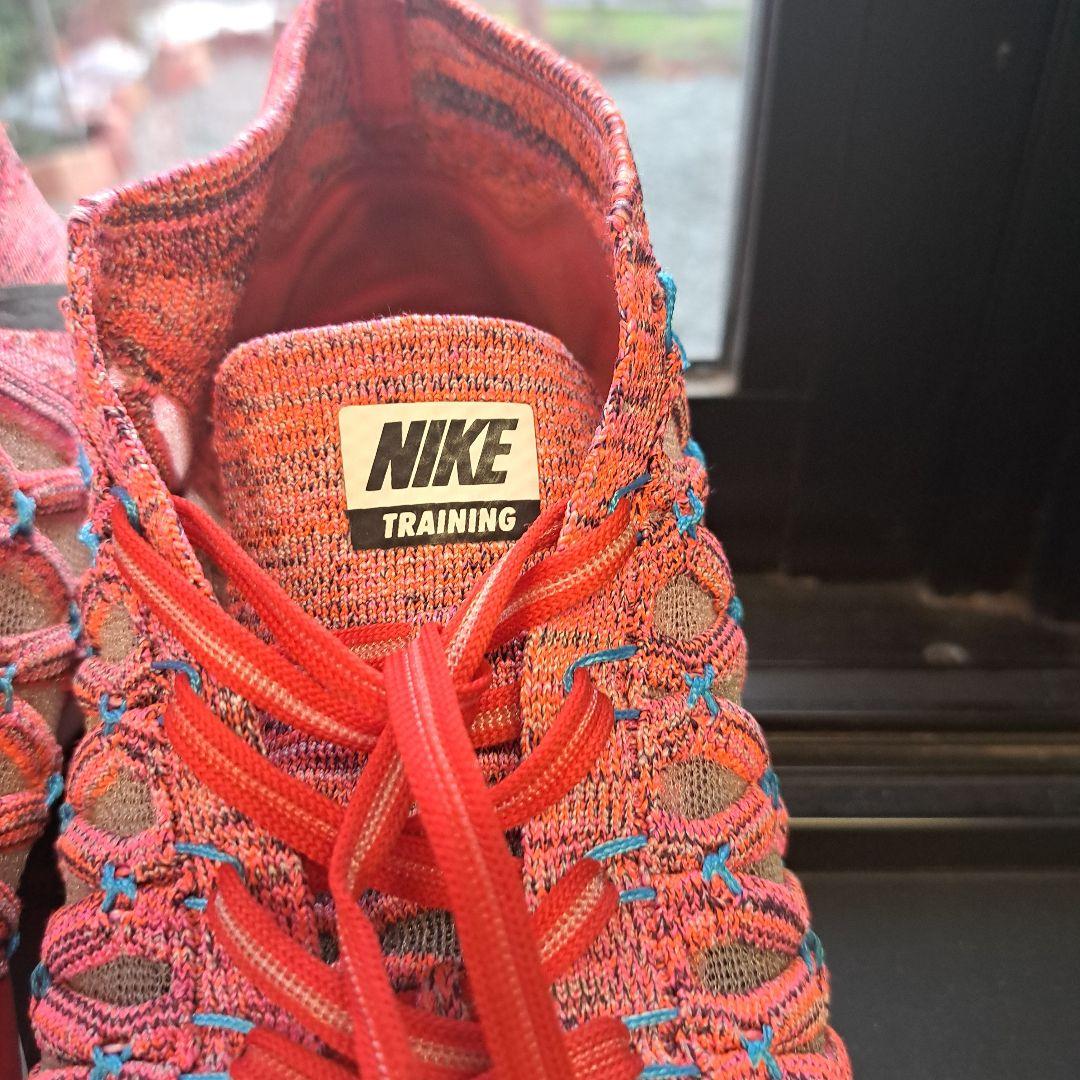 Nike トレーニングシューズ 赤/ピンク