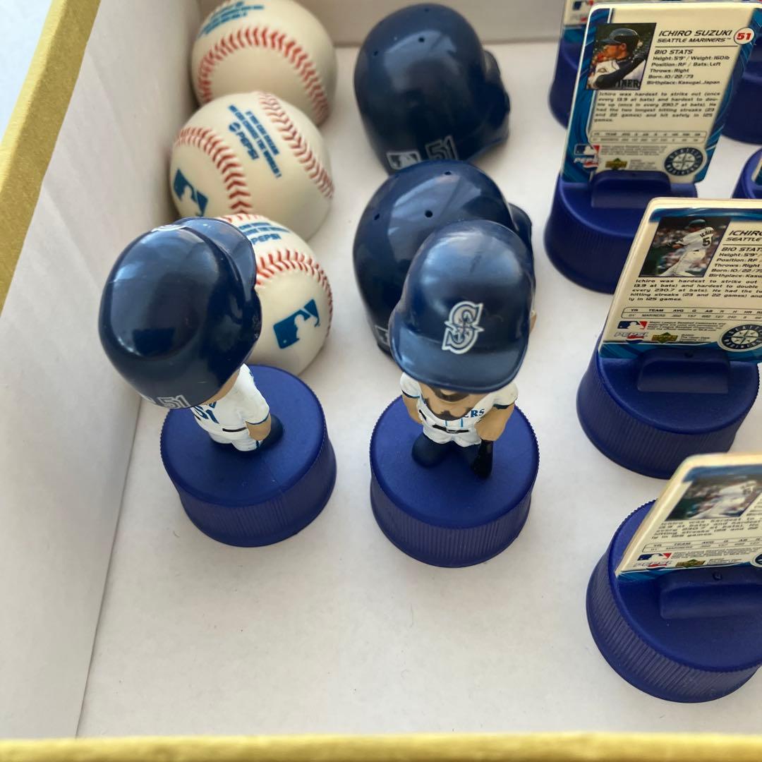 イチロー　ペットボトルキャップ　とAltermateコンプリート計56個