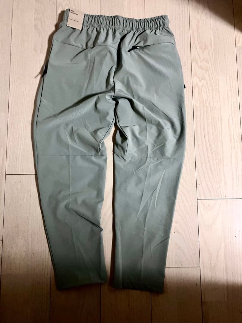 ナイキ メンズ Dri-FIT ストレートレッグ ヴァーサタイルパンツ L新品