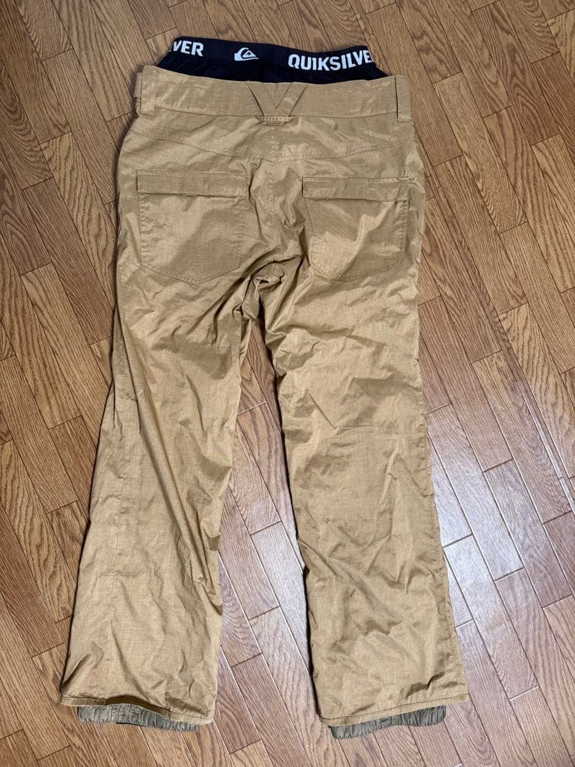 QUIKSILVER スノーボードパンツ ベージュ