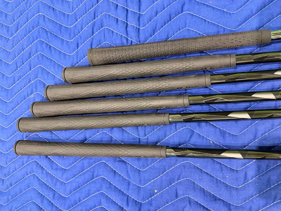 オノフ ONOFF KURO FORGED