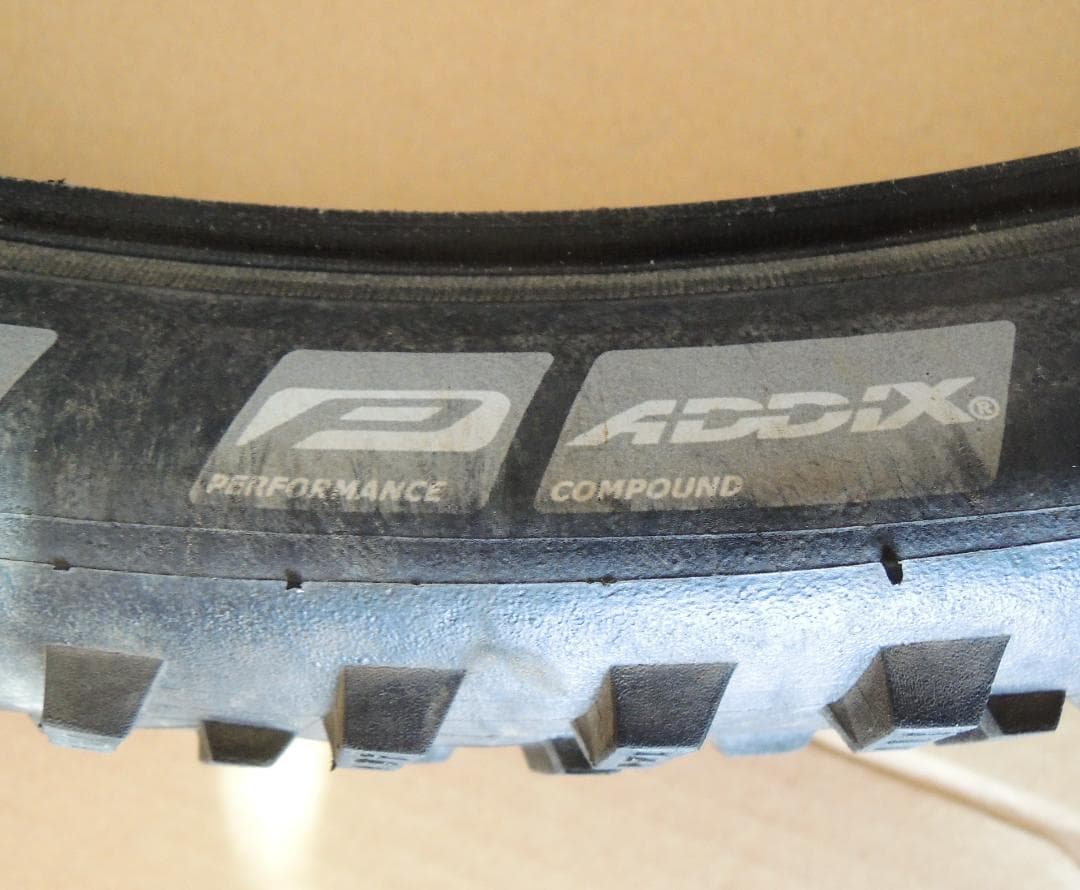 【MTBタイヤ】Schwalbe Rocket Ron 【29x 2.25】2本