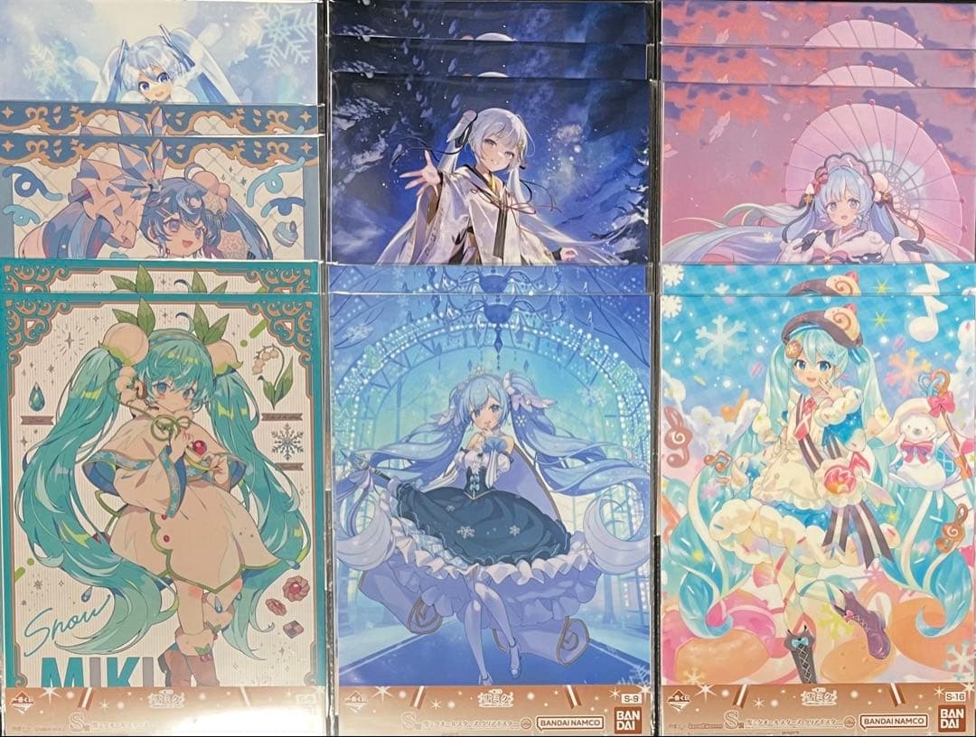 雪ミク クリアポスター、ビッグアクリルスタンド、ラバーチャーム　37点セット