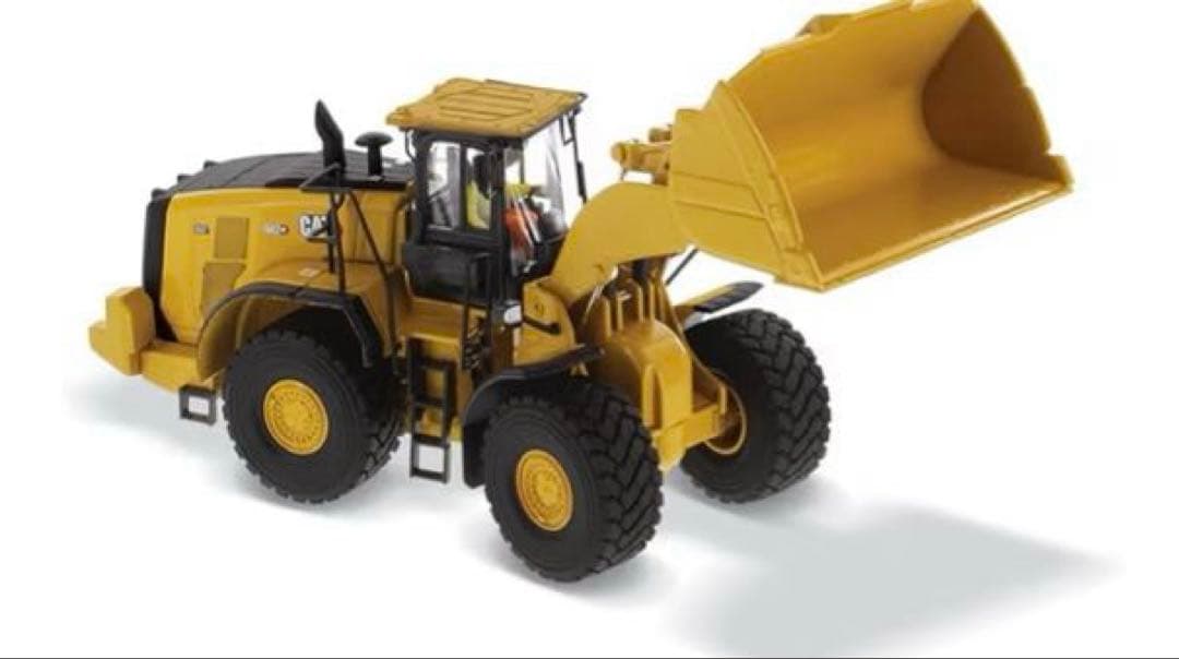 85685 cat 新品未開封　50分の1