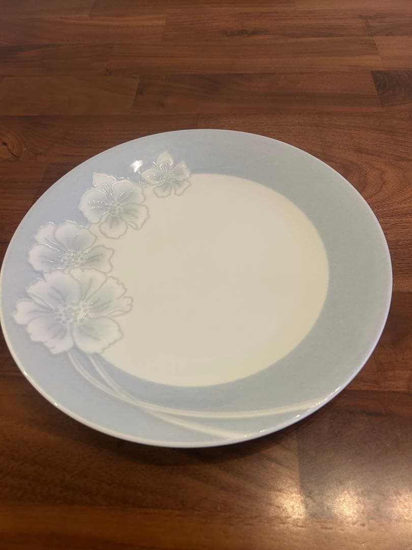 GIVENCHY 食器セット　花柄　カップ　プレート