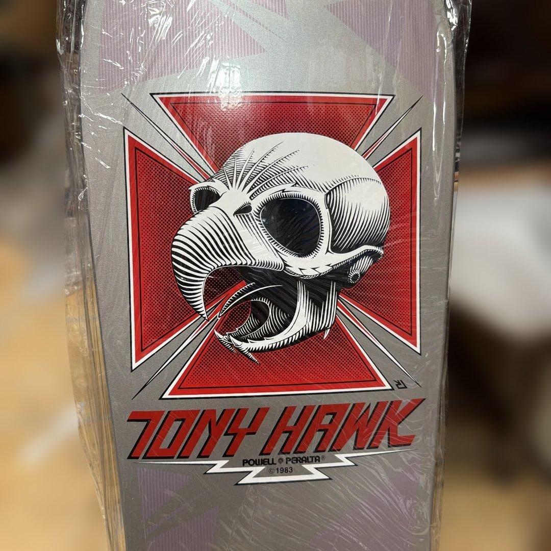 POWELL TONY HAWK シルバー 10.45×31.25㌅