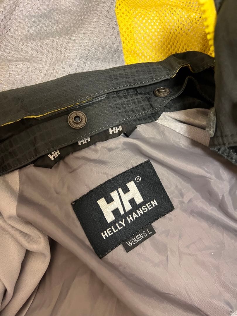 HELLY HANSEN スノーボード　ウェアー