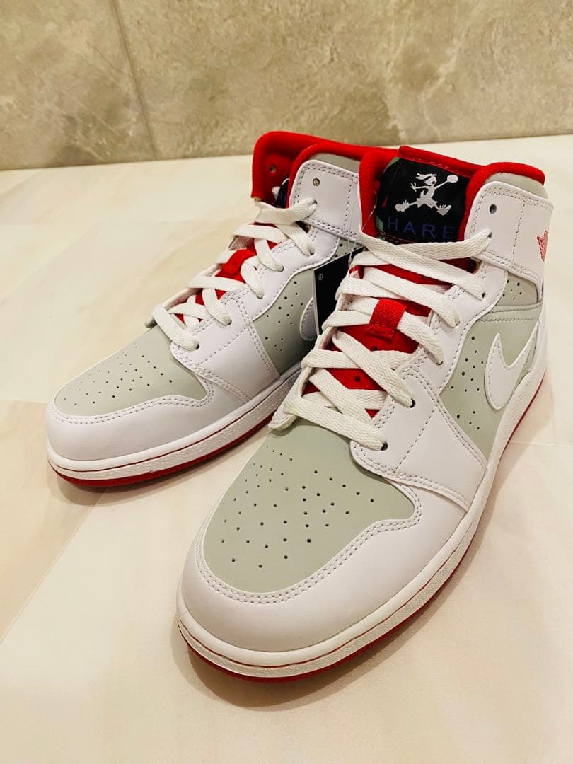 その他 NIKE AIR JORDAN 1 RETRO MID HARE JORDAN