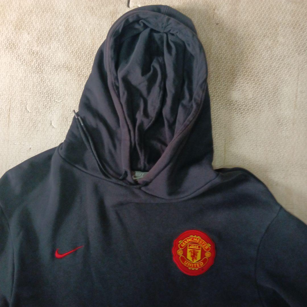 Nike Manchester Unitedフード付きパーカーインポートＬサイズ