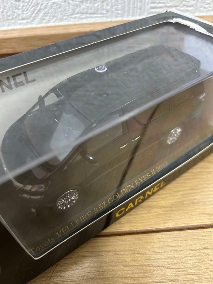 CAR-NEL トヨタ ヴェルファイア GOLDEN EYES II 2013