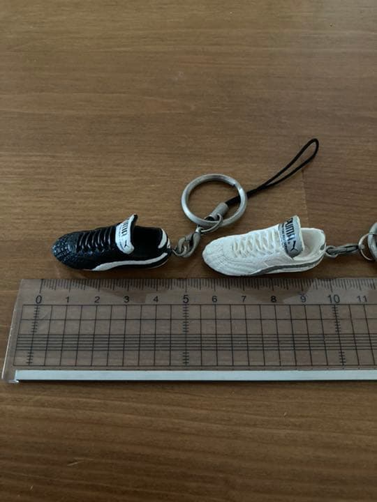 パラメヒコ　ストラップ　非売品　白・黒セット