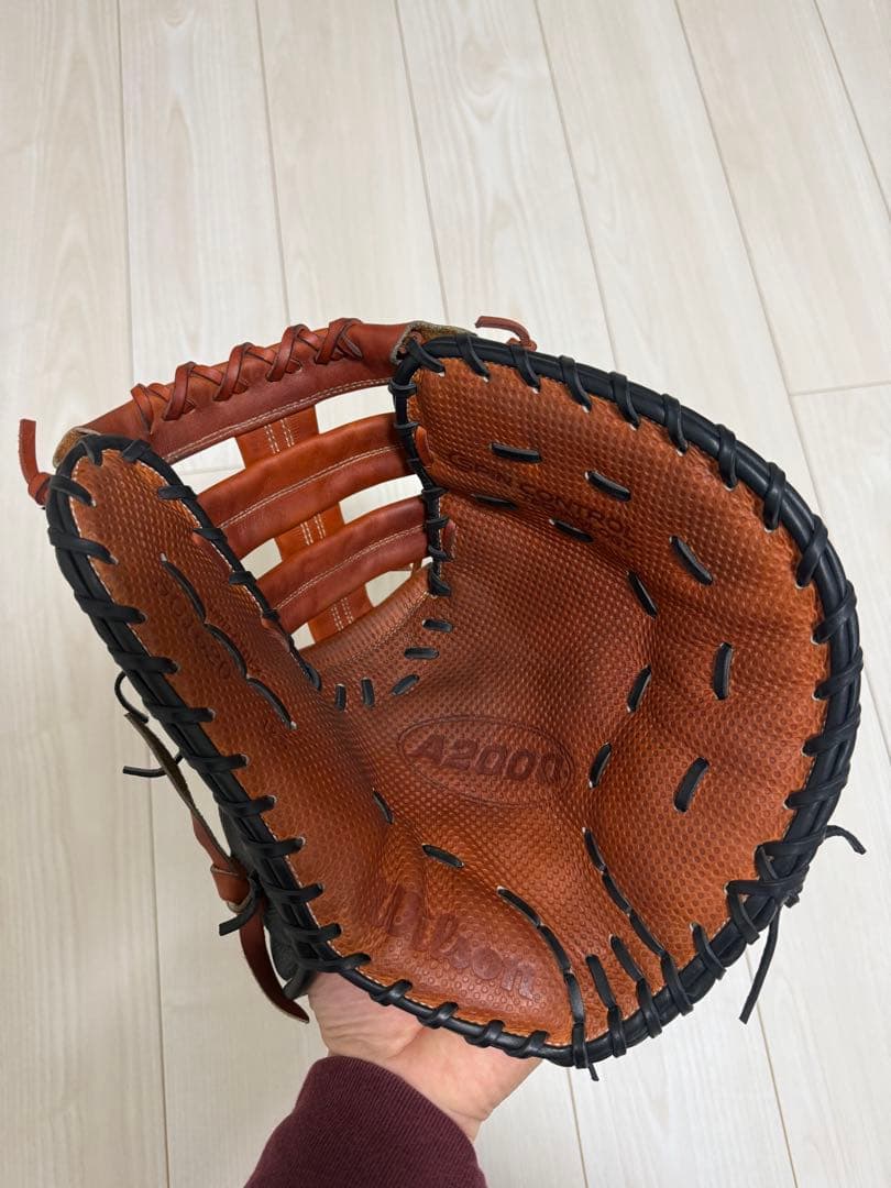 Wilson A2000 硬式、軟式兼用　ファーストミッド　黒/茶