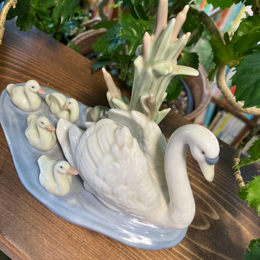 LLADRO・リヤドロ・ついてらっしゃい　白鳥の親子