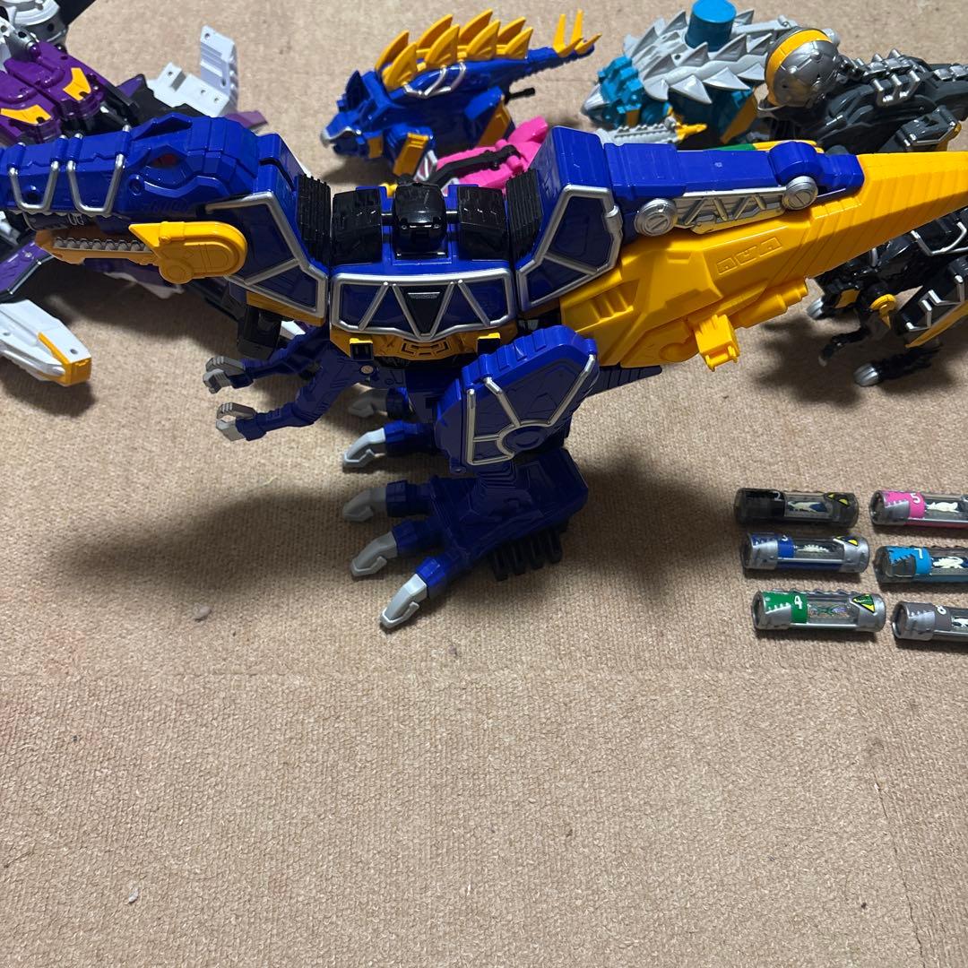 DX獣電恐竜　トバスピノ　プレズオー　他6体　おまけ付き