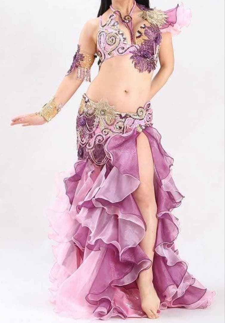 ベリーダンス衣装Bella トルコ　　　　　フルセット　 超美品