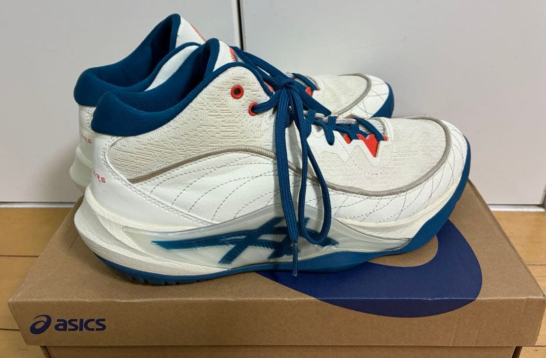 asics UNPRE ARS 3 バッシュ　26cm