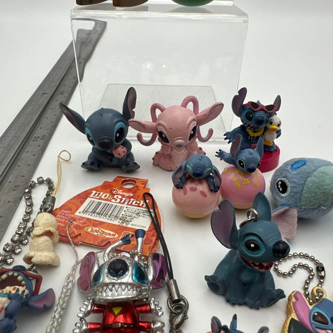 スティッチ ミニフィギュアとストラップ　セット まとめ売り