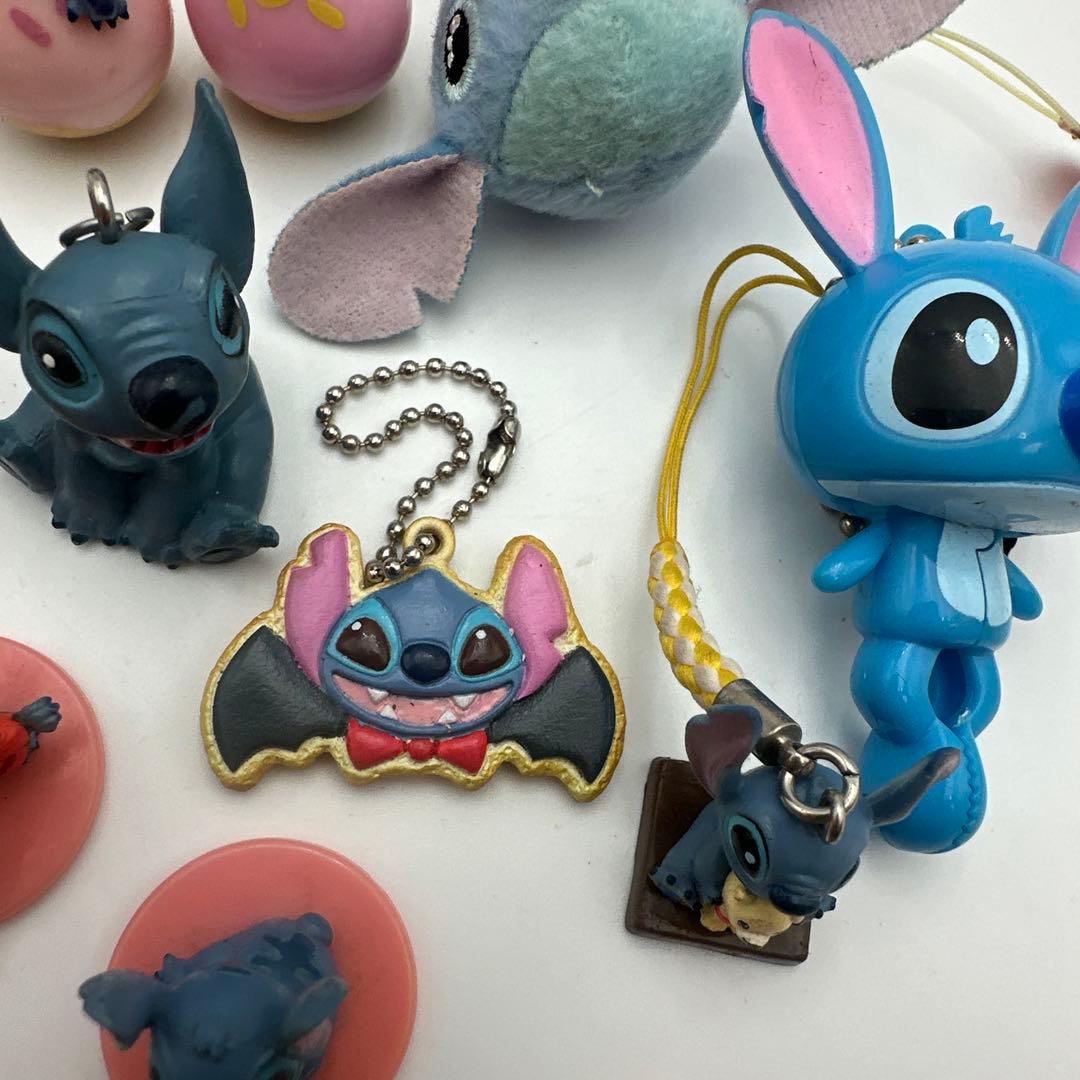 スティッチ ミニフィギュアとストラップ　セット まとめ売り