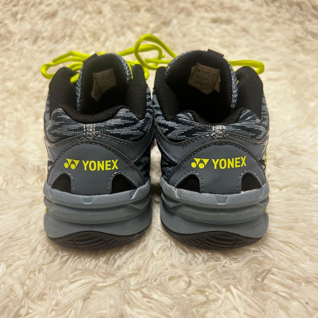 YONEX 840MID バドミントンシューズ グレー/ライム 26cm