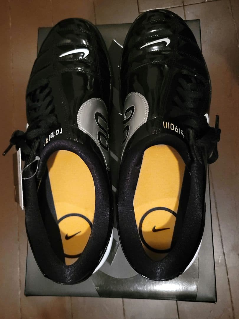 Nike Total90 Black and White 未使用　29cm