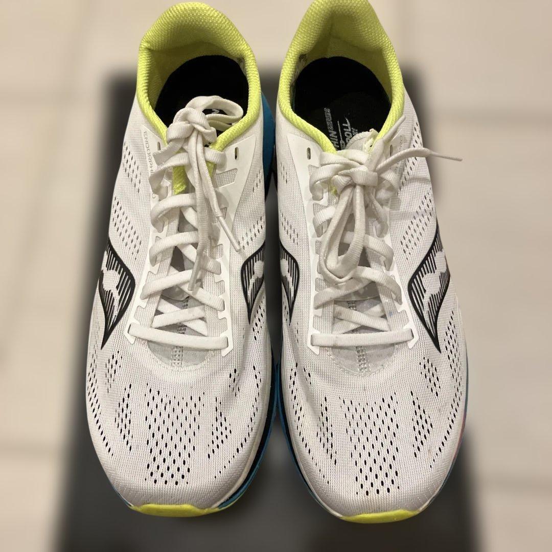 サッカニー　エンドルフィンプロ　27.5 ENDORPHIN PRO