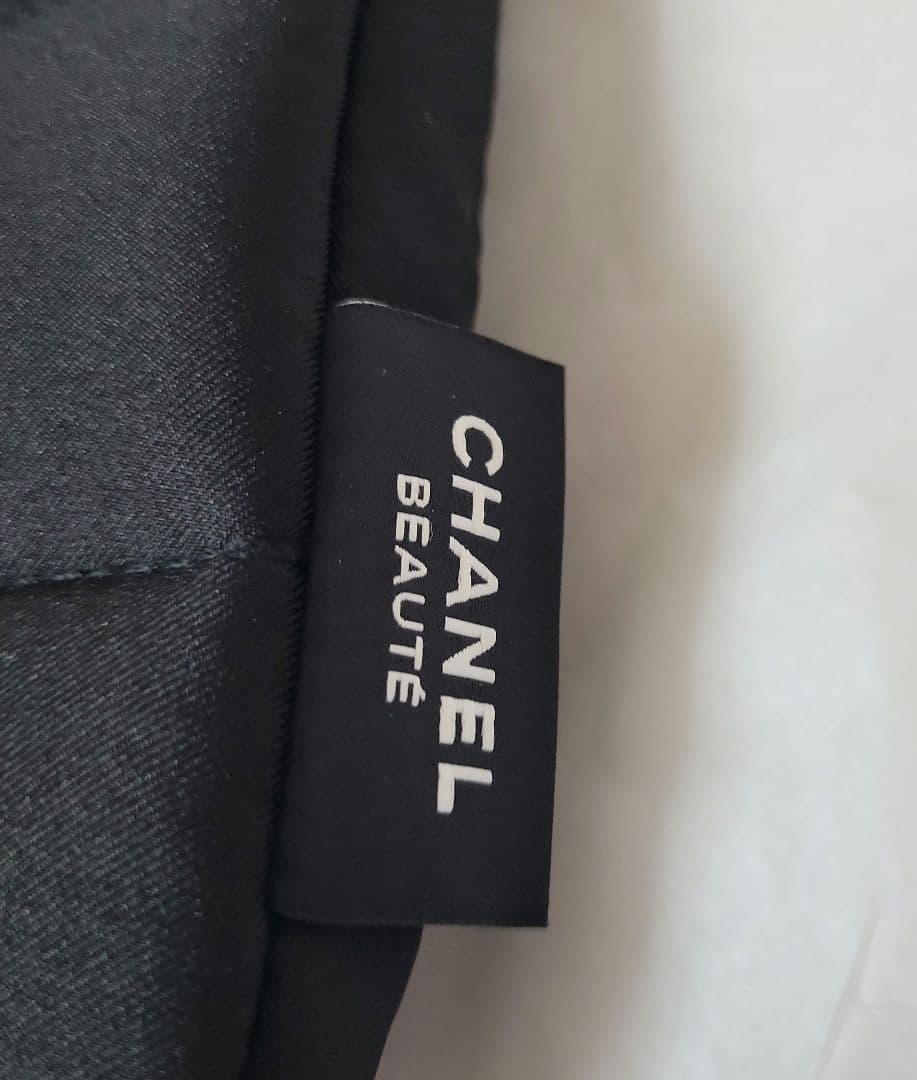 CHANELノベルティ パソコンケース 新品 未使用 箱付き